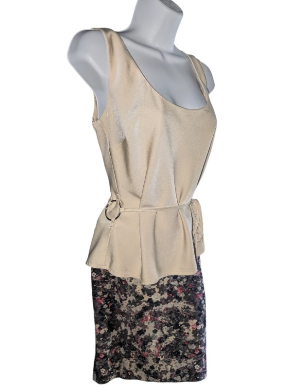 Square neck Shell Tank Top - Picture 6 of 8